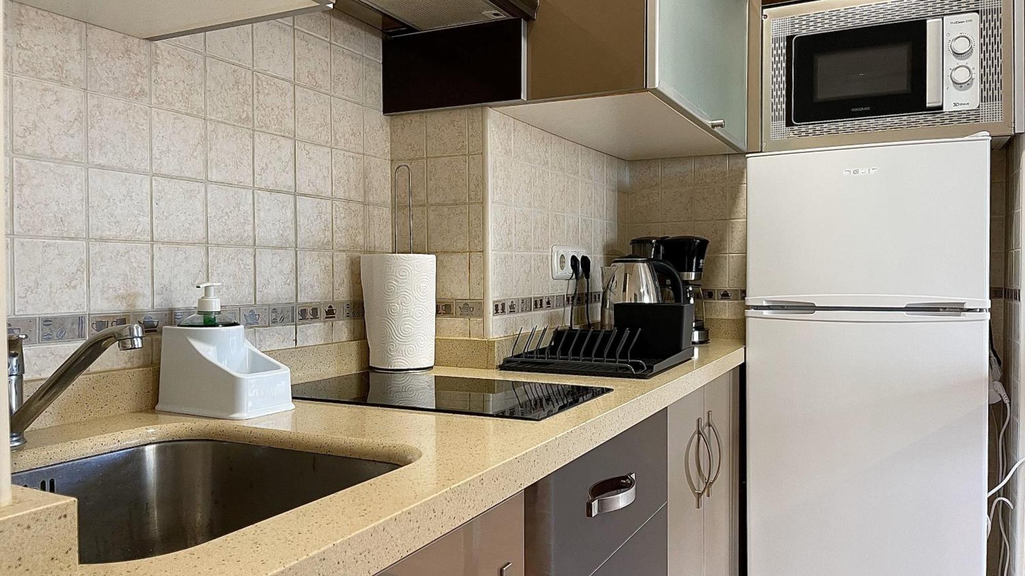 Beachfront 1Br Apartment In Center Of Marbella! Dış mekan fotoğraf