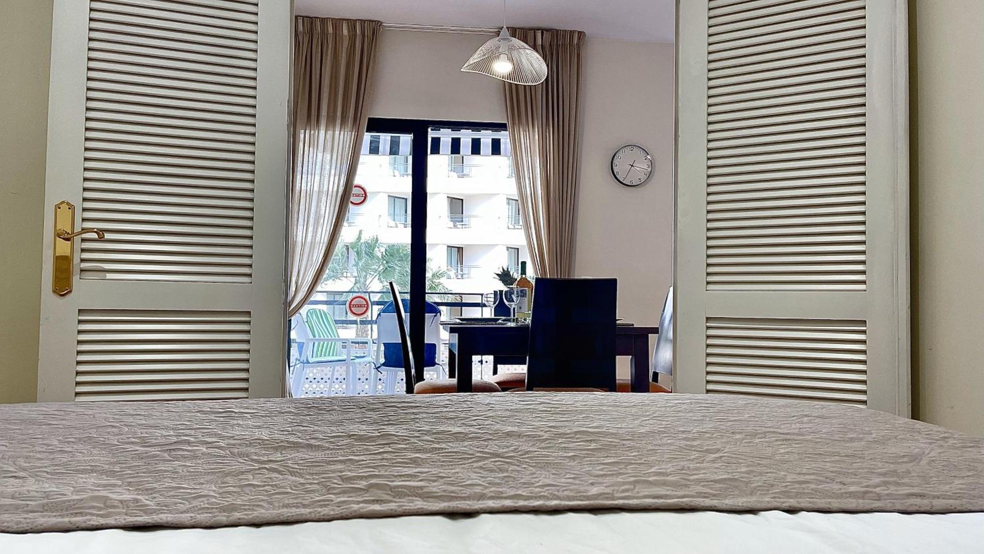 Beachfront 1Br Apartment In Center Of Marbella! Dış mekan fotoğraf